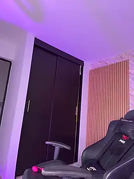 karol green  online show from 30, 10, 2025