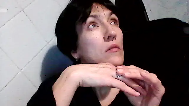 SunnyAmorre online show from 27, 10, 2025