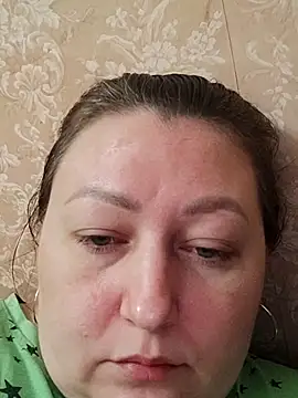 Rini333 online show from 4, 12, 2025