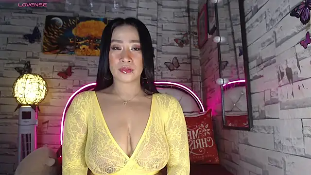 Snapshot of AsianMilfSheryl chatting on 23, 12, 2024 AsianMilfSheryl online show from 23, 12, 2024