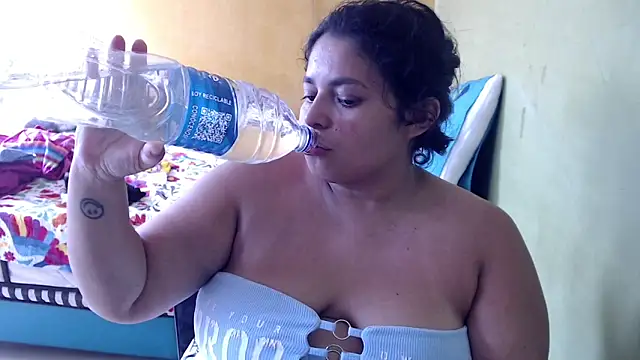 yulieth bbw online show from 25, 2, 2026