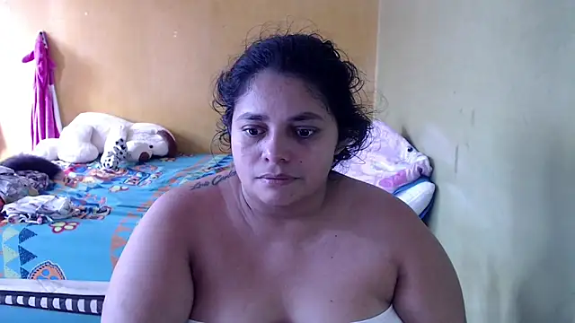 yulieth bbw online show from 17, 4, 2026