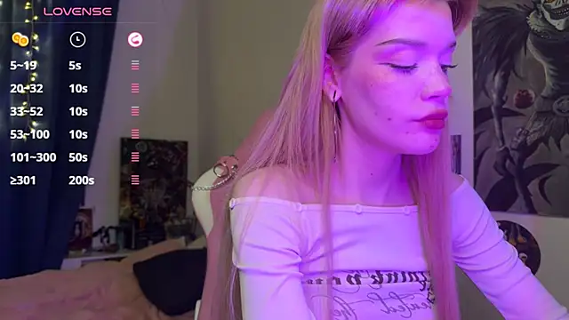 Snapshot of boobsybootie chatting on 3, 3, 2025 boobsybootie online show from 3, 3, 2025