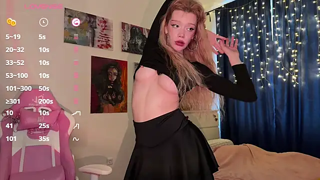 Snapshot of boobsybootie chatting on 6, 3, 2025 boobsybootie online show from 6, 3, 2025
