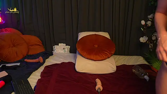 Snapshot of lacie_le_beauty chatting on 4, 12, 2025 lacie le beauty online show from 4, 12, 2025