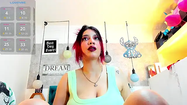 Rebeca xs online show from 9, 2, 2025