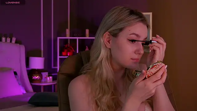 elinanortas online show from 18, 1, 2025