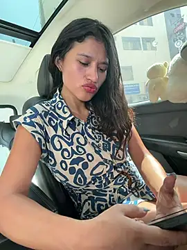 sexi noemi online show from 19, 4, 2026