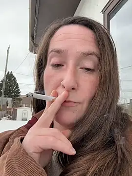 Mini And The Bear online show from 13, 4, 2026