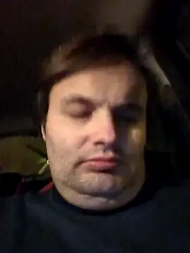 Snapshot of makau1 chatting on 14, 2, 2025 makau1 online show from 14, 2, 2025