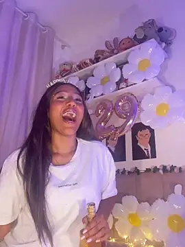 Snapshot of Kaiisa_ chatting on 2, 12, 2025 Kaiisa online show from 2, 12, 2025