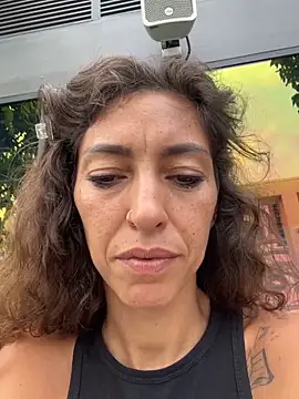 Snapshot of amanilouve chatting on 1, 3, 2025 amanilouve online show from 1, 3, 2025