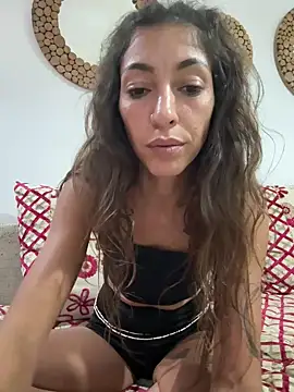 Snapshot of amanilouve chatting on 9, 9, 2025 amanilouve online show from 9, 9, 2025