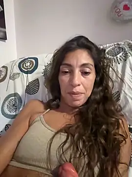 Snapshot of amanilouve chatting on 20, 9, 2025 amanilouve online show from 20, 9, 2025