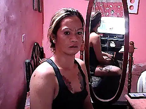 Snapshot of yummy_21xxx chatting on 27, 1, 2025 yummy 21xxx online show from 27, 1, 2025
