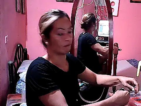 Snapshot of yummy_21xxx chatting on 2, 3, 2025 yummy 21xxx online show from 2, 3, 2025