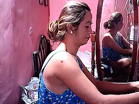 Snapshot of yummy_21xxx chatting on 18, 3, 2025 yummy 21xxx online show from 18, 3, 2025