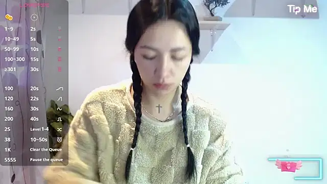 MadisonCambel online show from 4, 12, 2024