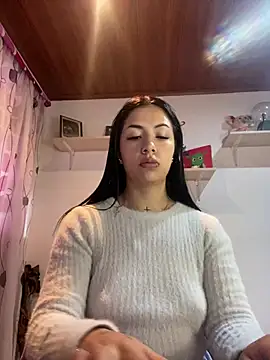 MadisonCambel online show from 10, 1, 2025