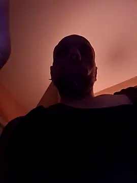 Ladyshaker82 online show from 19, 3, 2026