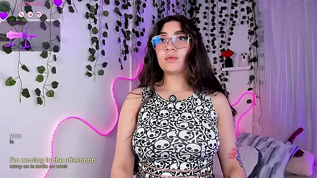 Samii Evans online show from 12, 4, 2026