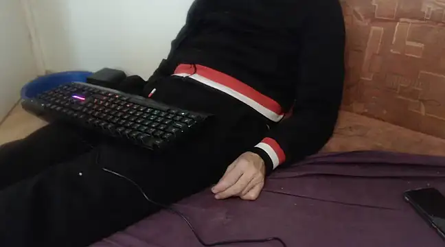 Snapshot of VASKOS178 chatting on 20, 12, 2024 VASKOS178 online show from 20, 12, 2024