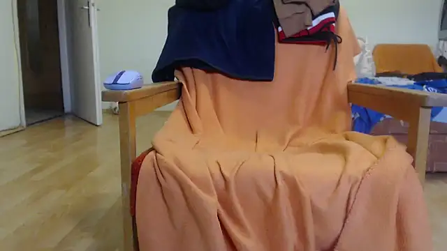 Snapshot of VASKOS178 chatting on 3, 12, 2025 VASKOS178 online show from 3, 12, 2025