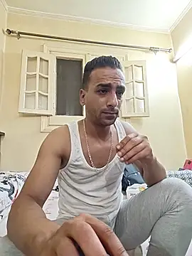 Snapshot of highguy chatting on 12, 6, 2026 highguy online show from 12, 6, 2026