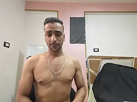 Snapshot of highguy chatting on 1, 7, 2026 highguy online show from 1, 7, 2026