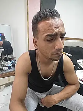 Snapshot of highguy chatting on 6, 7, 2026 highguy online show from 6, 7, 2026