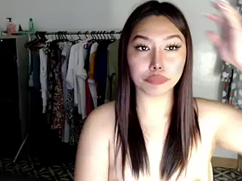 urqueendominant online show from 7, 2, 2025