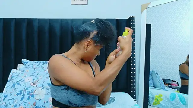 colombiamommy online show from 16, 4, 2026