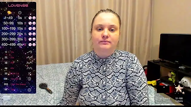 Snapshot of AlanaBrox chatting on 12, 12, 2024 AlanaBrox online show from 12, 12, 2024