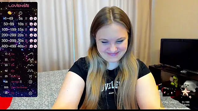 Snapshot of AlanaBrox chatting on 14, 12, 2024 AlanaBrox online show from 14, 12, 2024