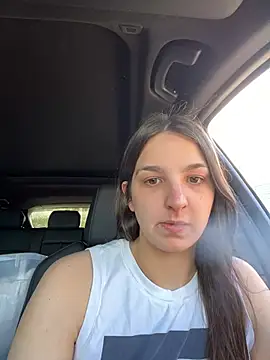 DoriDeluxe66 online show from 9, 3, 2025