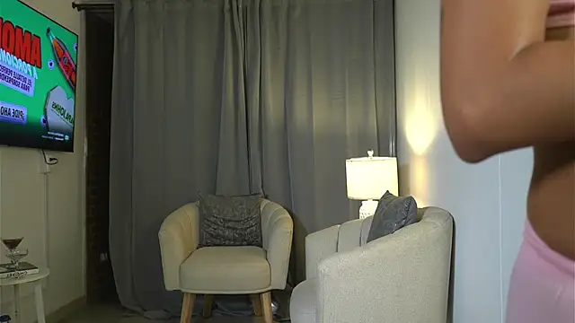 Snapshot of kendall_ruiz chatting on 13, 9, 2025 kendall ruiz online show from 13, 9, 2025