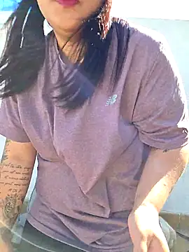 johanna974x online show from 5, 4, 2026