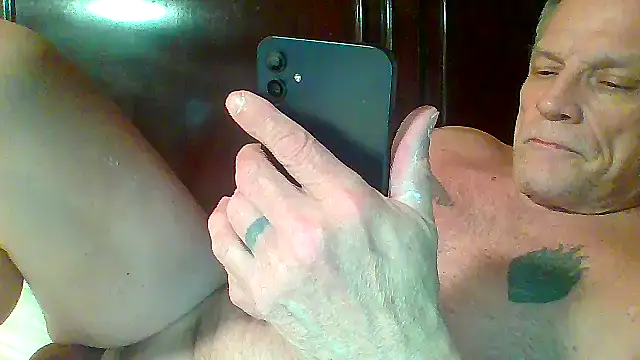 Snapshot of imN2Deep4mygirl2take chatting on 13, 4, 2026 imN2Deep4mygirl2take online show from 13, 4, 2026