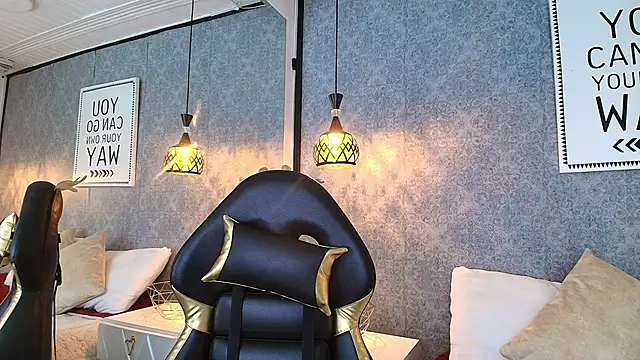 Snapshot of Emiily_W chatting on 20, 1, 2025 Emiily W online show from 20, 1, 2025