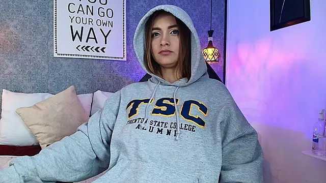 Snapshot of Emiily_W chatting on 21, 1, 2025 Emiily W online show from 21, 1, 2025