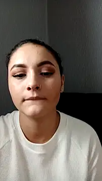 Snapshot of Emiily_W chatting on 10, 3, 2025 Emiily W online show from 10, 3, 2025