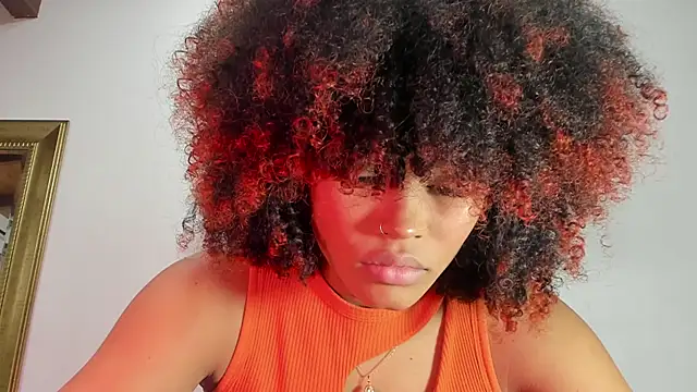 Snapshot of naia_blessed chatting on 28, 2, 2025 naia blessed online show from 28, 2, 2025
