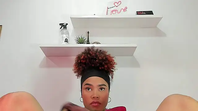 Snapshot of naia_blessed chatting on 14, 3, 2025 naia blessed online show from 14, 3, 2025
