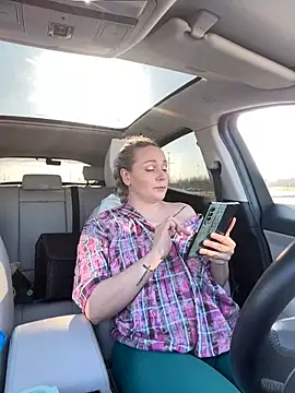 Bondgirl 013 online show from 9, 12, 2024