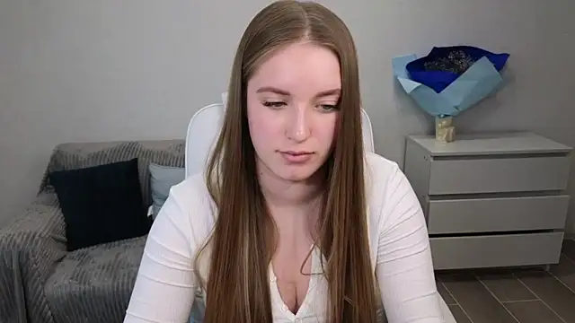 EvaMaddison online show from 1, 1, 2025