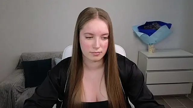 EvaMaddison online show from 6, 2, 2025