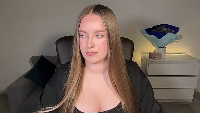 EvaMaddison online show from 6, 6, 2026