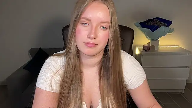 EvaMaddison online show from 7, 6, 2026