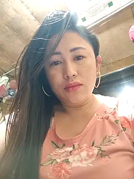 Snapshot of M_e_c_e_l chatting on 15, 3, 2025 M e c e l online show from 15, 3, 2025