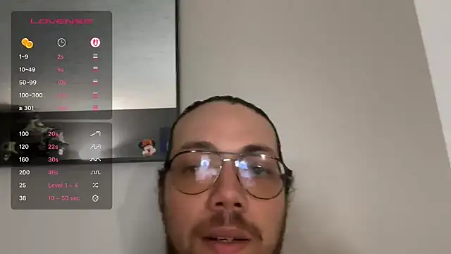 Snapshot of lucasgalacticman chatting on 28, 9, 2025 lucasgalacticman online show from 28, 9, 2025